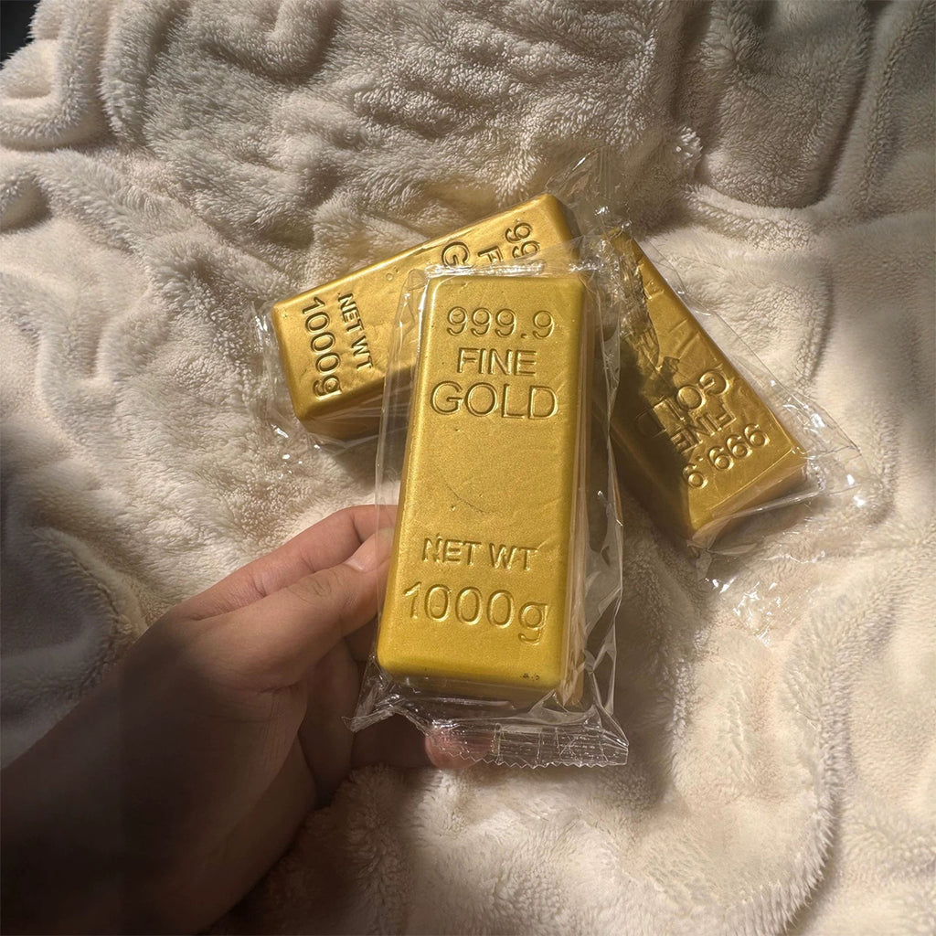Gold bar squishy shipped in its own clear bag, ready to gift