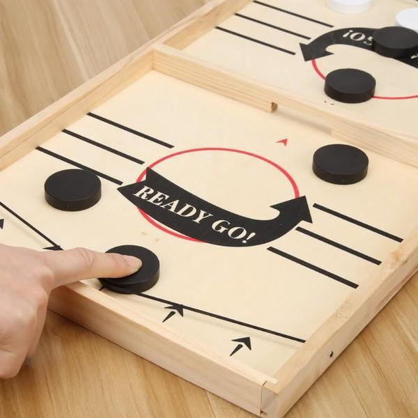 Wooden Slingshot Game with Elastic for Two Players - view 3