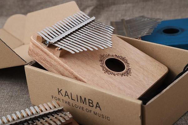 Kalimba 17 Keys Thumb Piano in Mahogany Wood - view 7
