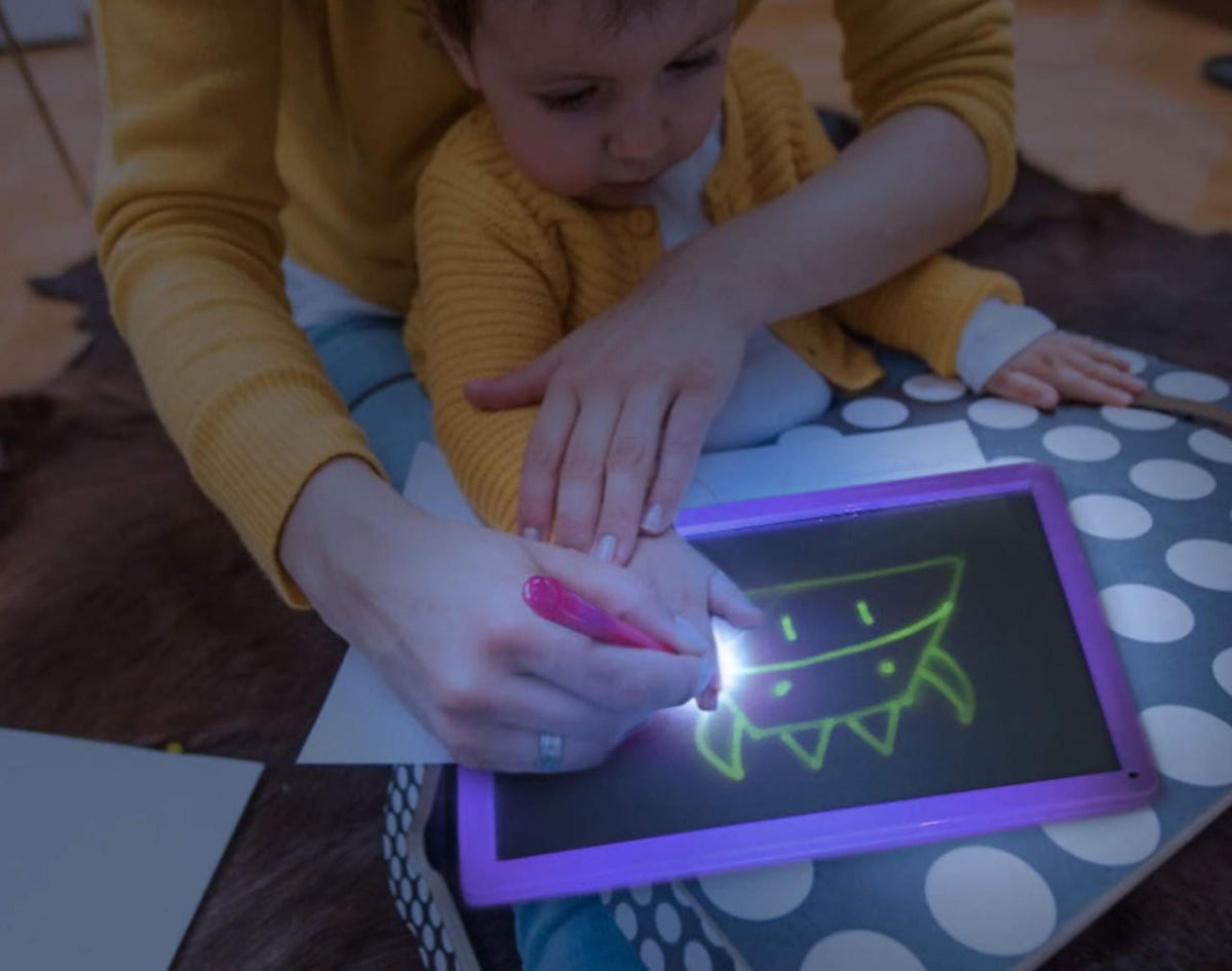 Glow Drawing Board with Light Pen and Erasable Surface - view 9