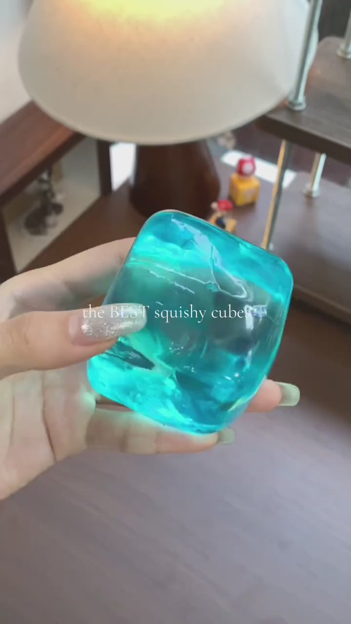 Squeezing clear purple and red squishy cubes, the best squishy cubes
