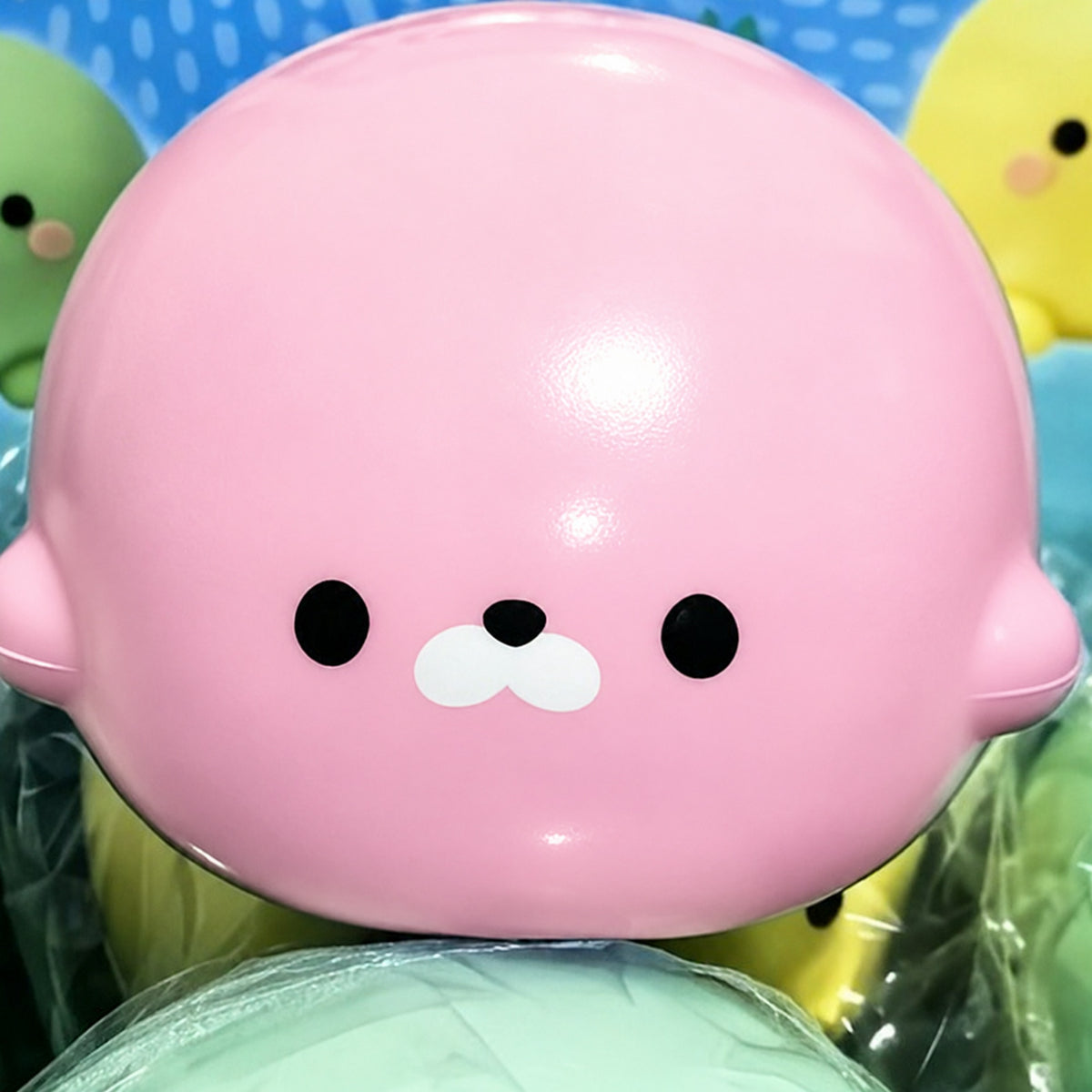 Blossom pink seal squishy, close up on its face